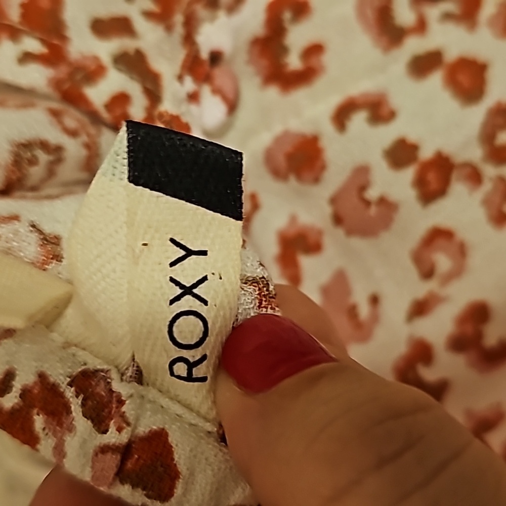 🥳 FINAL OFFER 🥳Roxy Crop TankTop - Picture 5 of 11